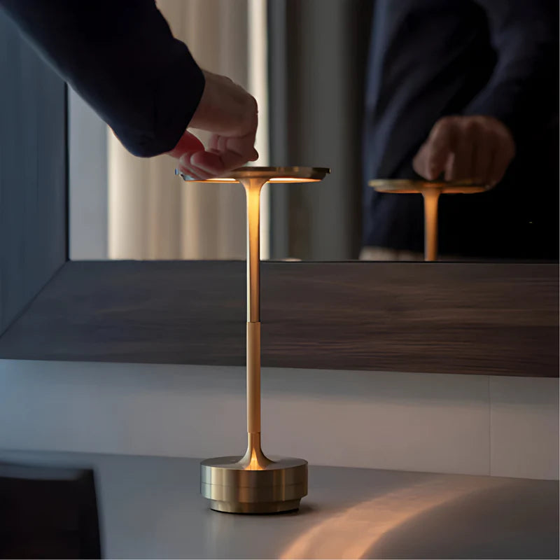 GlowLite – Draadloze Tafellamp met Luxe Touchbediening